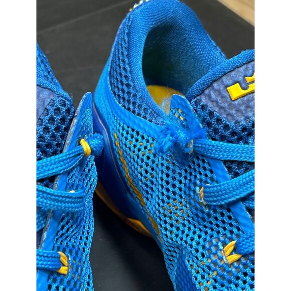 Nike Air Max Lebron XII 12 Low GS Youth Blue/Yellow Athletic Shoes Size 7Y - Picture 4 of 9